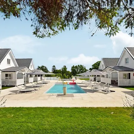 Pet Friendly In With Swimming Pool Kolczewo