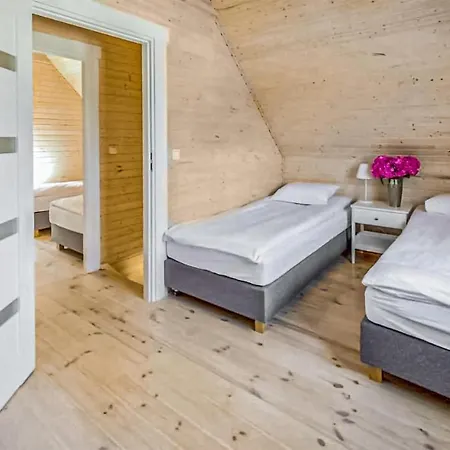 Pet Friendly In With Swimming Pool *