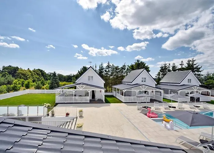 2 Bedroom Stunning In *